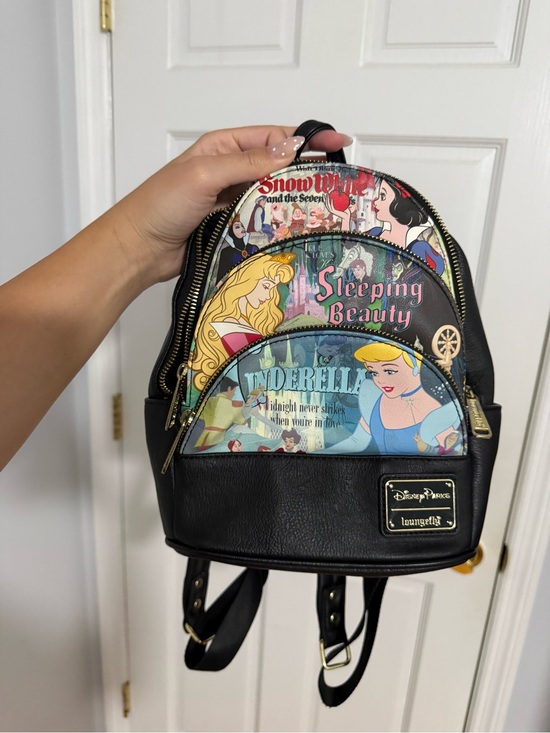 Loungefly Handbags - Disney x Loungefly Classic Disney Princess Trio Mini Backpack